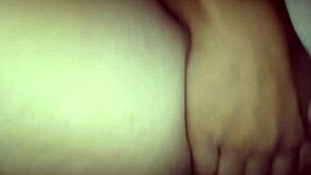 Pegando safadinha no quarto com big black cock?