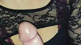 she casually sucks on that cock in a deepthroat session