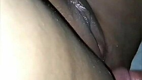 Sexo amador got me goin’ with curvy slut takin’ buttplug deep, ya feel?