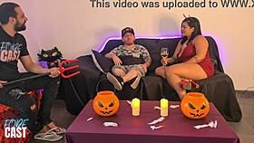 I Give the Presenter a Halloween Cum Swapping Treat