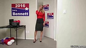 Hot MILF POV handjob