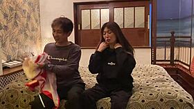 yo, why’s this japanese wife in costume deepthroating on halloween night?