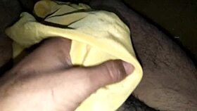 Bisexual dude enjoys sexy ladies in shalwar 😍