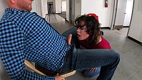 Milf gags on jizz in doctor's waiting room 😍