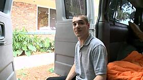 Intense Emotions In Non-Professional Gay Sex