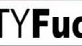 Christy Mack Masturbates in Sexy Bath BTS!