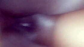 I am the squirt queen, watch me squirt up close!