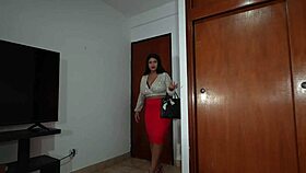 Coworkers meet in hotel for rough handjob!