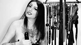 Dominatrix Nika Commands Jerk Off And Cum Eat!