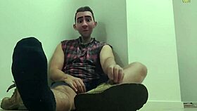 Seduced my stepdad's twin with footjob – love those macho men?