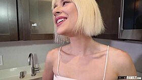 Fucking Blonde Stepsis Jessie Saint