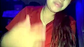 amateur de bebe pelirroja de 18 años con enormes tetas perfectas