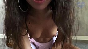 Russian slut takes double penetration and gets creampied hard 😏🍆💦