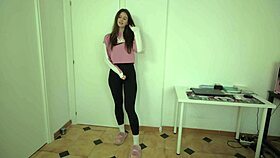 My Girlfriend Sucks and Rides Big Cock in Homemade Clip