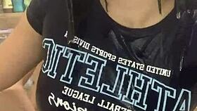 i fucked my best friend in the bathroom, she was soo wet