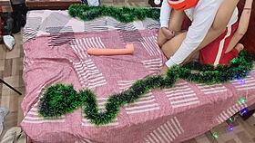 Amateur Sucks Big Ass Stepmother's Pussy and Ass During Christmas Party