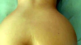 i rise and grind with her big booty