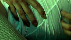 Heather Starlet wraps soft lips around hard dong for deepthroat action