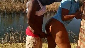 Lilpuddingbowls shows off fingering skills with a massive cock