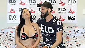 Aku suka tengok Antonella Blake dalam bilik pedas