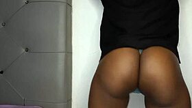 Morena Shows Off Her Delicious Big Ass