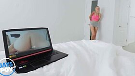 Wow, step sis bends over for quick fuck!