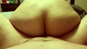 Latina girlfriend rides cock in homemade video