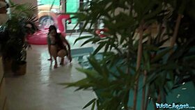Risky sex in the pool with public agent! 😏