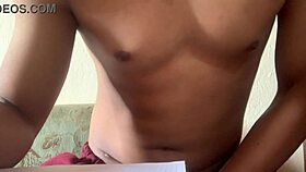 maluma catches me masturbating when the house is empty, in this solo amateur scene