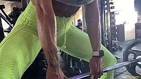 Milf Gostosa Faz Treino Intenso Fodendo Forte com Personal Trainer Fabi Drumond