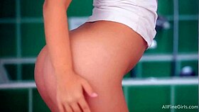 cute blonde solo girl reaches orgasm with wet shaved pussy