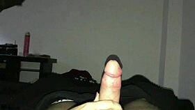 mi hermanastra, uhh, feels so good suckin’ my dick