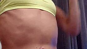 EMY ANGEL SHOWS OFF HER BEAUTIFUL ASS IN THIS SEXY DISPLAY