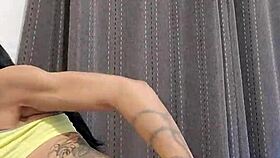 EMY ANGEL SHOWS OFF HER BEAUTIFUL ASS IN THIS SEXY DISPLAY