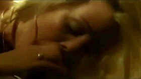 i'm lovin this blonde cougar's anal