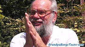 Cockriding Teen 18+ie Pussylicked By Grandpa