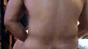 doble penetración a mi esposa escuchen que rico gime