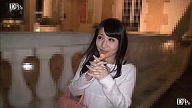 Oye, ¿qué tan salvaje se pone esta mamada japonesa para ti?