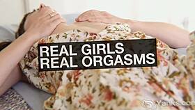 Asian Amy Masturbates!