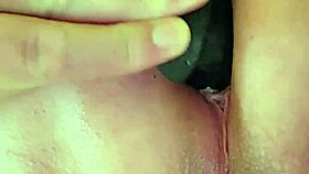 Amateur plug anal sodomy session intrigues with deep assfucking