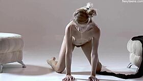 Russian Hot Gymnast Rita Mochalkina Shows Hairy Pussy in Flexible Poses