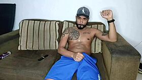 Safado unloaded his huge cock