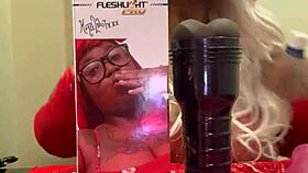 Spreading This Pussy Wide Open For The Whole Year 2025