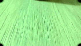 Mi Hermanastra Usando Bragas Blancas Abriendo Las Piernas Under Miniskirt! Hidden Cam Catches All!