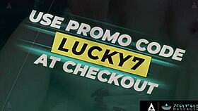 Sexy masseuse Xxlayna Marie dives muff and deepthroats big cock!