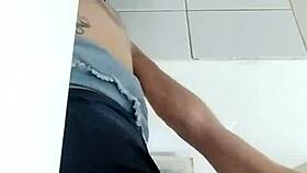 estaba cocinando y termin� follada y llena de leche