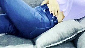 นางแบบอินเดียสาวน้อย 18+ เล่นตัวคนเดียวสุดเซ็กซี่ 😍