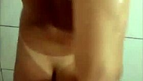 personal trainer visits home for shape evaluation