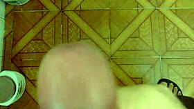 Minha linda gozada on cock