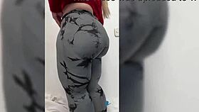 La madrastra MILF BOUNCING her BIG ASS in yoga pants!